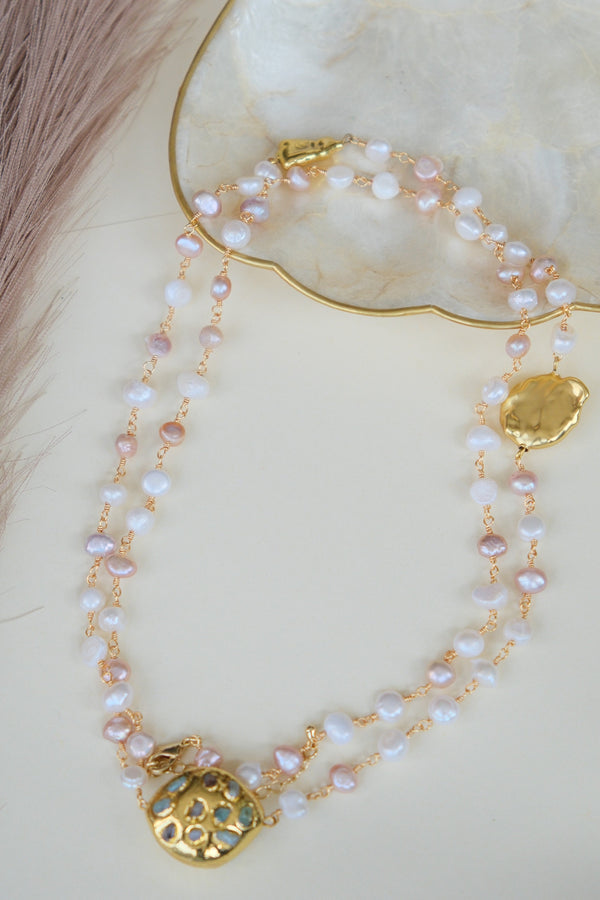 Freshwater pearls with gold beads Necklace