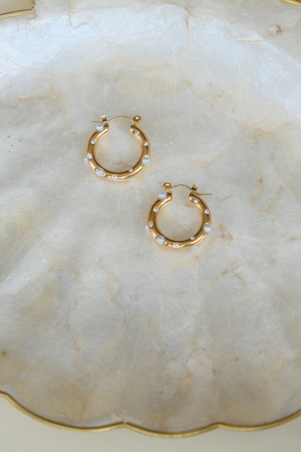 Anti Tarnish Pearl Crystal Hoops in Gold Polish