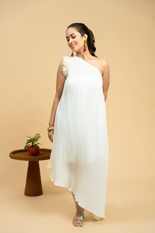 Woman wearing a Cream one-shoulder dress 